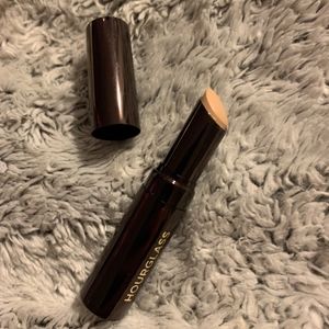 Hidden Corrective Concealer